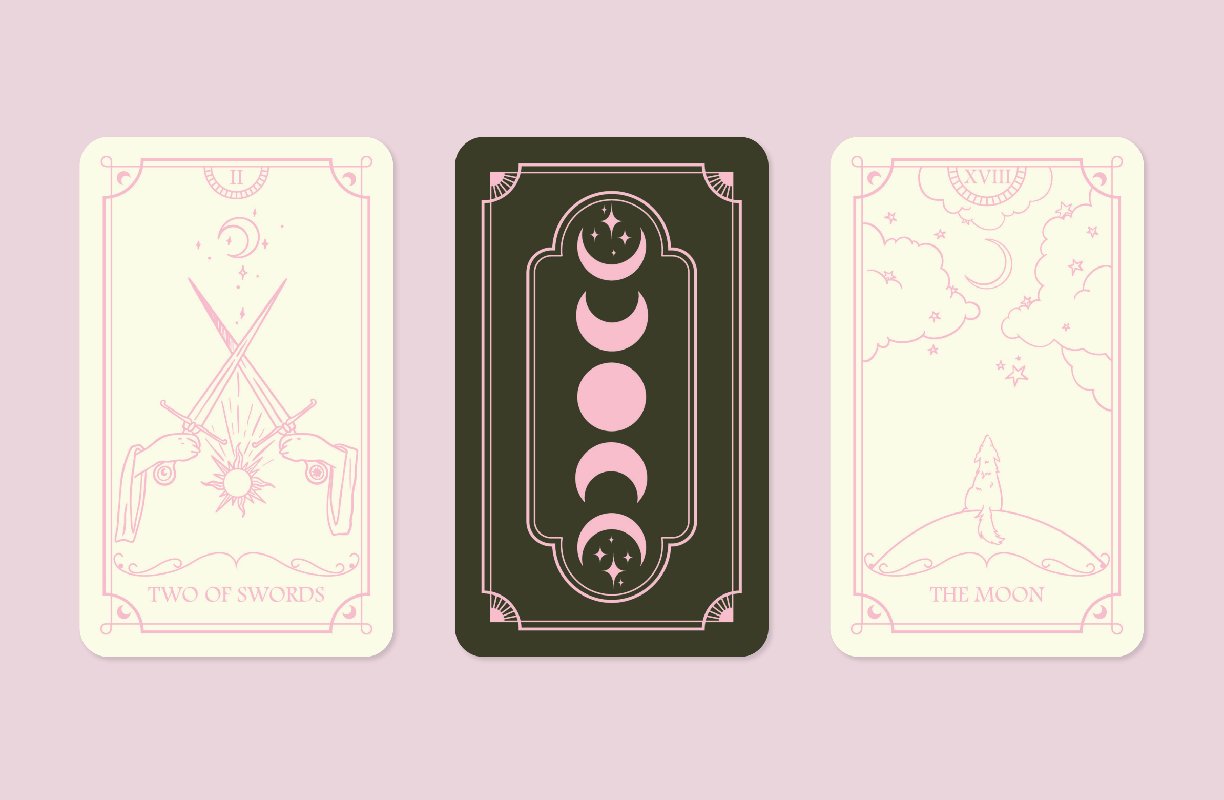 Cartas de la baraja del tarot colocadas una al lado de la otra de manera ordenada y una de ellas del revés.